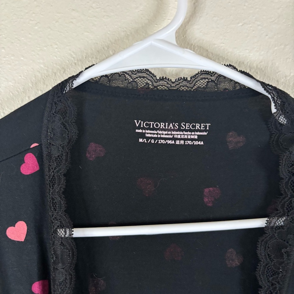 Victorias Secret Black Robe Pink Red Hearts Med/ Large Lace Trim Y2K - Picture 4 of 5